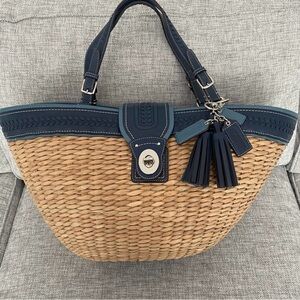 Coach RARE Editorial XL Limited Edition Straw Tote in Navy. Like new condition!